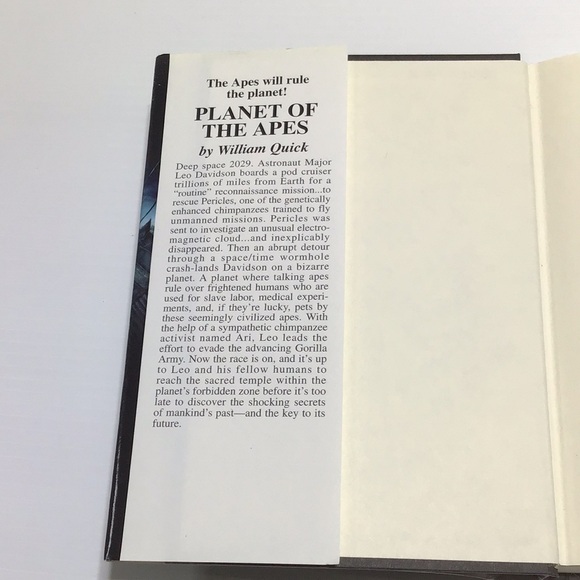 Planet of the Apes 2001 Hardcover book with dustjacket and color movie photos - Picture 2 of 12
